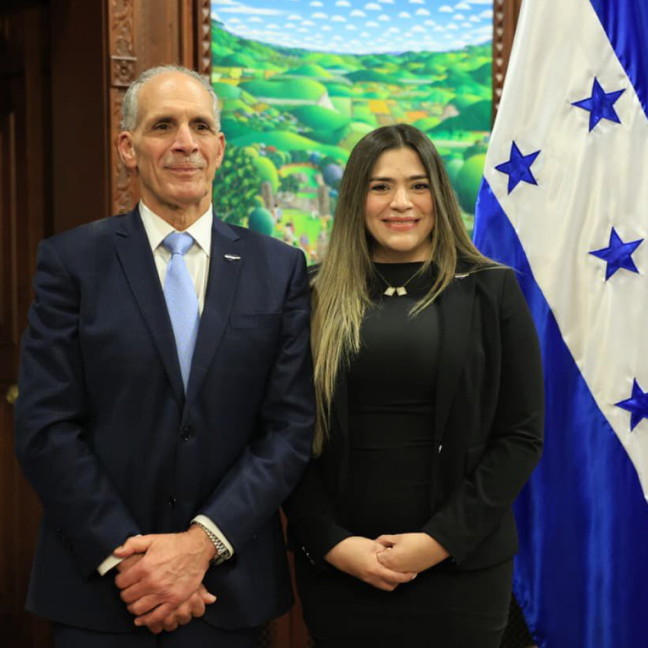 GRACE MARIELA SIERRA CRUZ